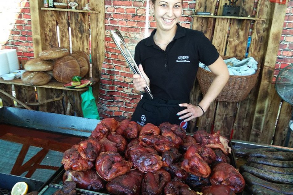 Ilustračný obrázok k článku Gastrofest v Komoči sa blíži: V roku 2019 už bez jednej z legiend