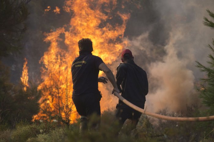 Ilustračný obrázok k článku Grécko v plameňoch: Ministerstvo zahraničných vecí pošle zúboženej krajine 50-tisíc eur