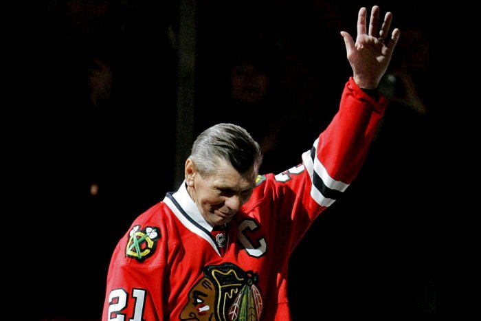 Ilustračný obrázok k článku Svet sa rozlúči so Stanom Mikitom (†78): Rodina chce miesto kvetín podporu charity