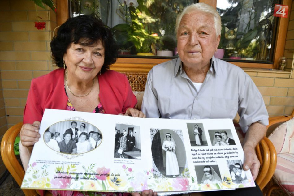 Ilustračný obrázok k článku VIDEO: Eva a Jozef z Hlohovca sa zobrali pred 50 rokmi, obrad bol v sprievode okupantských vojakov