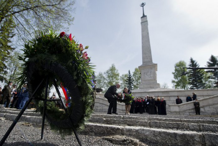 Ilustračný obrázok k článku Obnova pamätníka na Háji Nicovô bude pokračovať: Radnica chystá takúto inováciu