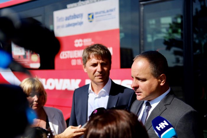 Ilustračný obrázok k článku V Bratislavskom kraji čakajú prímestské autobusy od nedele značné zmeny