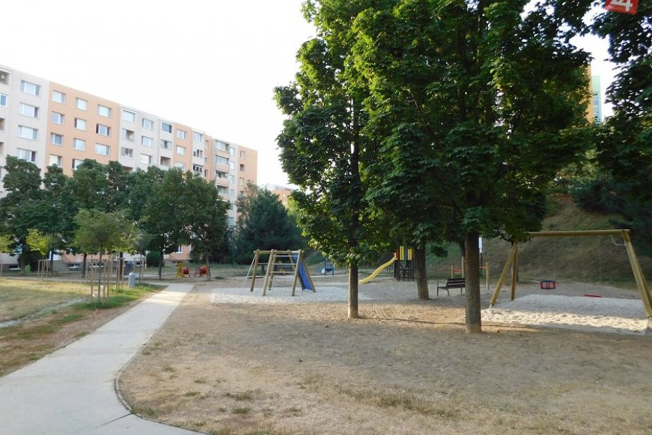 Ilustračný obrázok k článku Novinky pre najmenších: Viaceré destské ihriská budú krajšie a bezpečnejšie