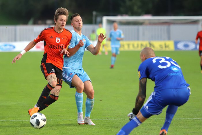 Ilustračný obrázok k článku Ružomberok s prvou prehrou: Doma podľahol Slovanu