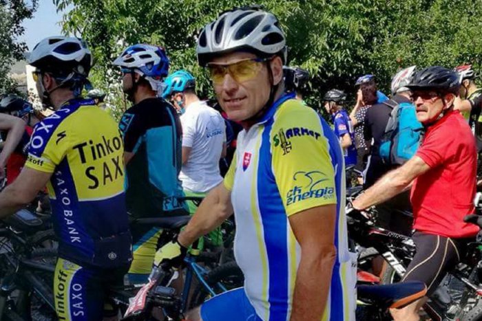 Ilustračný obrázok k článku Nezastaví ho ani nepriaznivé počasie: Cyklista si na Európe vybojoval cenný kov