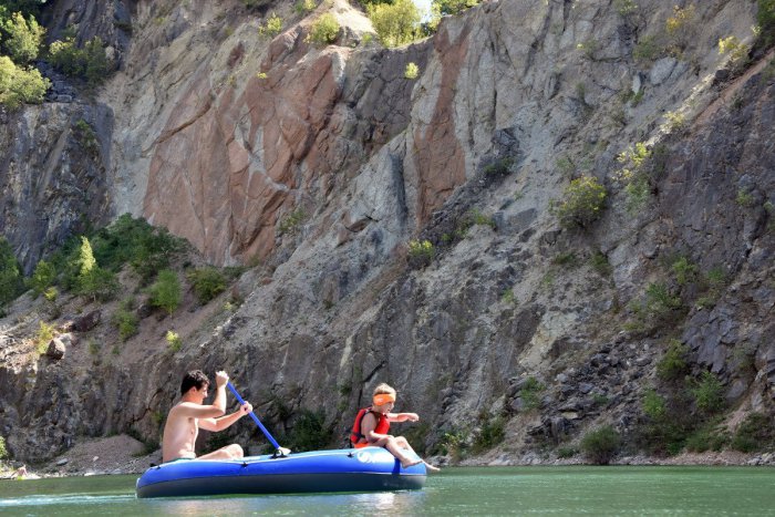 Ilustračný obrázok k článku RANNÁ ŠTVORKA: Štvrtok bude horúci a miestami zaprší, meniny má Filip