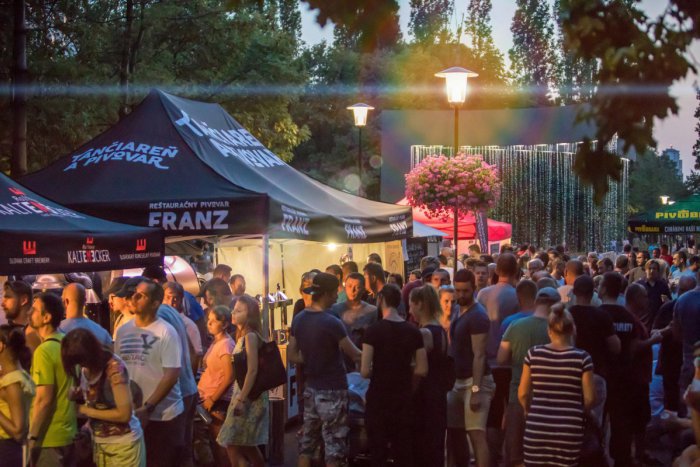 Ilustračný obrázok k článku Kam v Bratislave zadarmo: Nenechajte si ujsť Vajnorské dožinky či Dni majstrov ÚĽUV