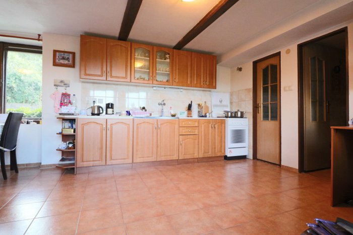 Ilustračný obrázok k článku Rodinný dom neďaleko Žiaru na predaj: Pozrite na FOTKÁCH!