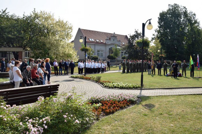 Ilustračný obrázok k článku V Žiline si pripomenuli výročie SNP: Odhalili aj novú pamätnú tabuľu