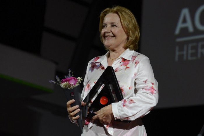 Ilustračný obrázok k článku SVET O SLOVENSKU: Vášáryová miluje české pivo a spomína na Postřižiny