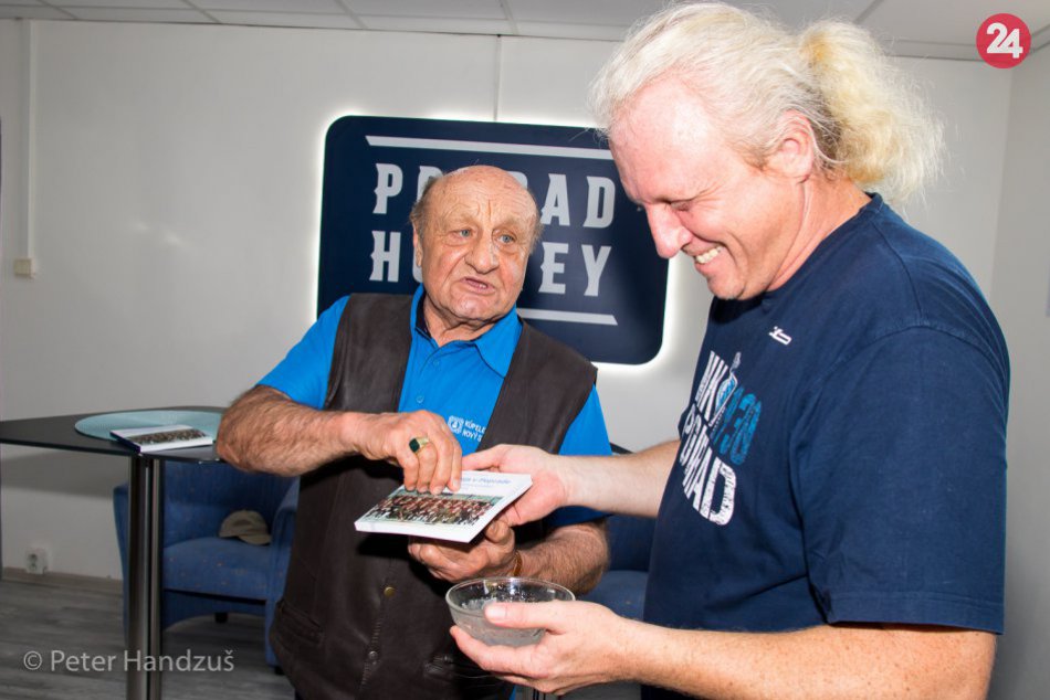 Ilustračný obrázok k článku Ďalší diel skvelej publikácie o popradskom hokeji: O progrese a o odchovancoch