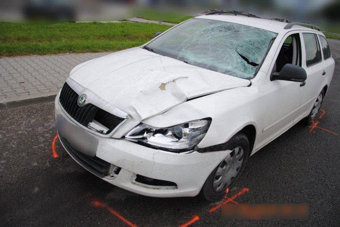 Ilustračný obrázok k článku Tragédia na priechode: Chodec (†52) zo Žiarskeho okesu zrážku neprežil, FOTO