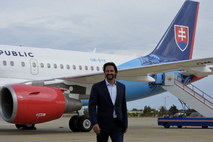 Ilustračný obrázok k článku Kauza únosu Vietnamca: Na žiadosti o prelet bolo meno vtedajšieho ministra Kaliňáka