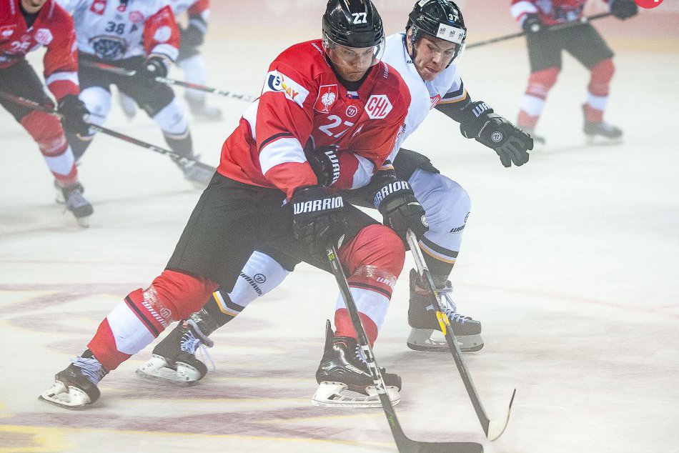 Ilustračný obrázok k článku FOTO a HLASY: Parádny triumf baranov v Lige majstrov. HC Lugano doma vysoko prestrieľali