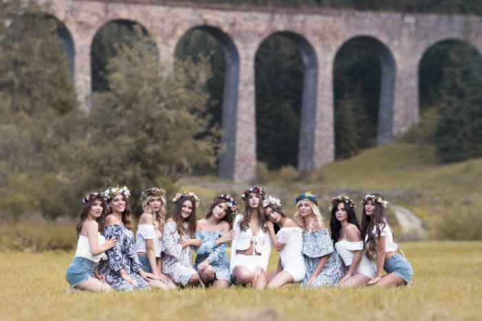 Ilustračný obrázok k článku Krásne divožienky: Exkluzívne ZÁBERY z fotenia pre Miss Horehronie