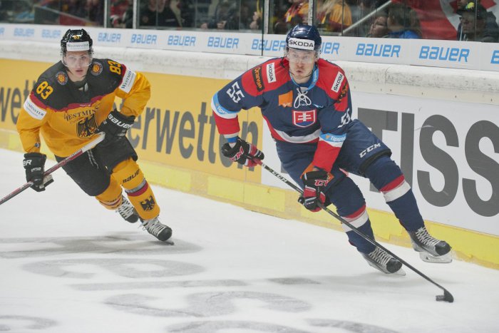 Ilustračný obrázok k článku Z Bystrice pod Zobor: Za Nitru bude hrať stredný útočník Dalibor Bortňák