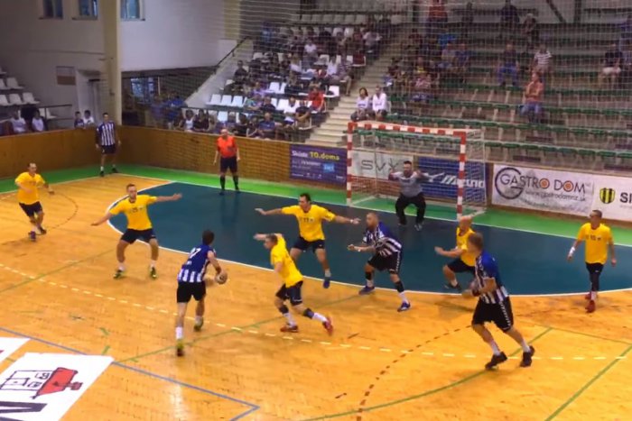 Ilustračný obrázok k článku Hádzanári Sporty zahájili ďalší ročník v extralige: Na úvod prehra v Zámkoch