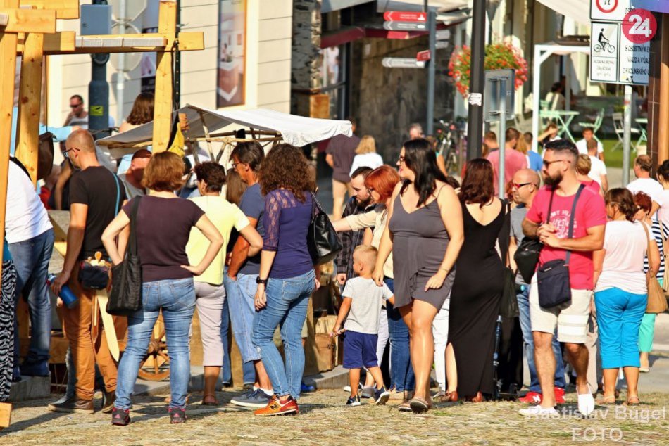 Ilustračný obrázok k článku Termíny nitrianskych jarmokov sú známe: Predajcovia môžu posielať prihlášky