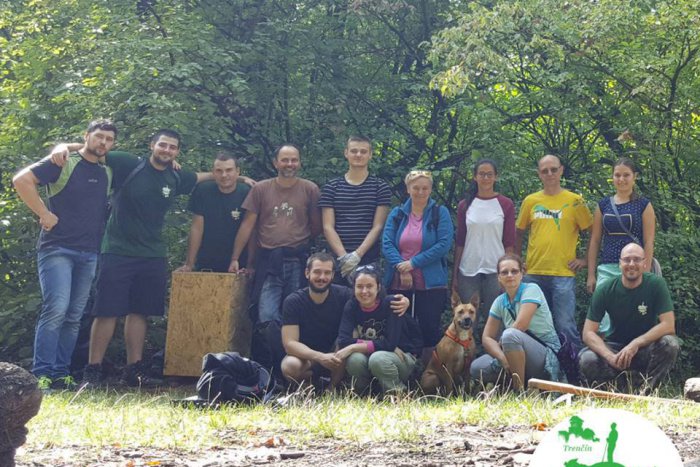 Ilustračný obrázok k článku Zelená hliadka Trenčín sa opäť činila: Sledujte, čo pribudlo na Brezine, FOTO