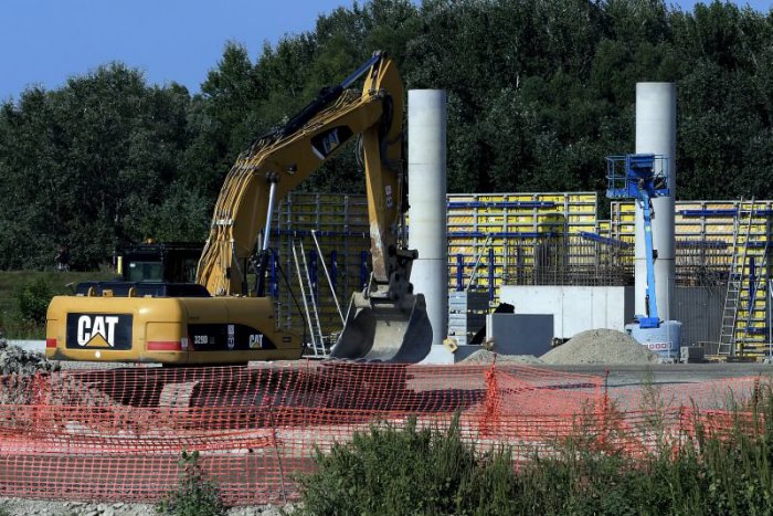 Ilustračný obrázok k článku Stavba obchvatu D4 a R7: Prestavba križovatky Prievoz spôsobí obmedzenia v doprave, VIDEO