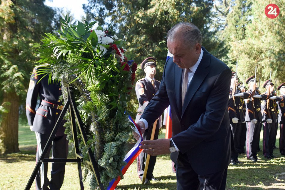 Ilustračný obrázok k článku Prezident navštívil kúpeľné mesto Piešťany: Kiska vzdal hold A. Srholcovi, VIDEO