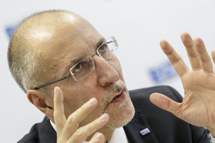 Ilustračný obrázok k článku Bývalý viceprezident RÚZ L. Sirota chce byť poslancom Bratislavy i Starého Mesta