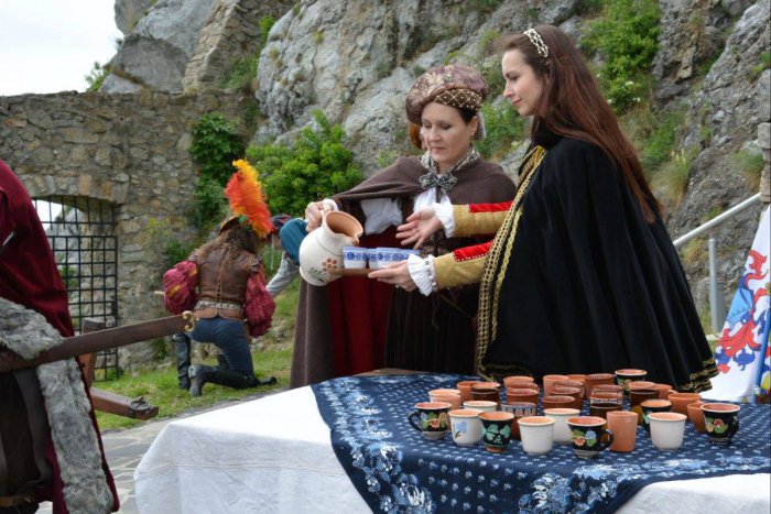 Ilustračný obrázok k článku Hrad Devín predstaví v sobotu stredoveké zamestnania
