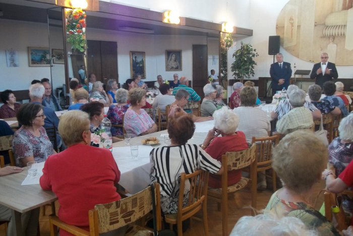 Ilustračný obrázok k článku V Šali s novou službou seniorom: Chrániť ich budú elektronickí "anjeli", FOTO