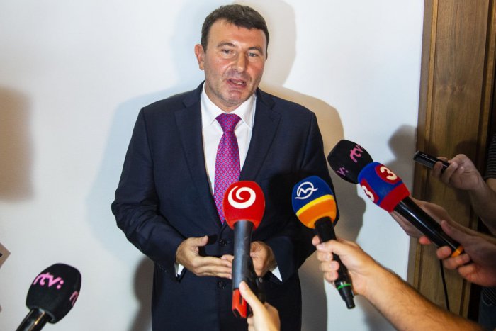 Ilustračný obrázok k článku Šéf finančnej správy František Imrecze rezignoval