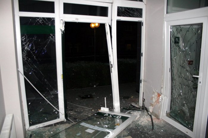 Ilustračný obrázok k článku Okresný súd v Trnave má opäť  v rukách kauzu bankomatovej mafie