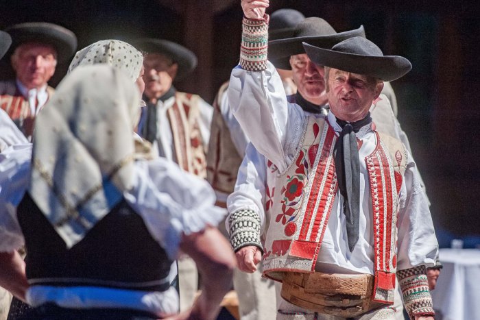 Ilustračný obrázok k článku Štát podporí tradičnú slovenskú kultúru: Folkloristi dostanú 3 milióny eur