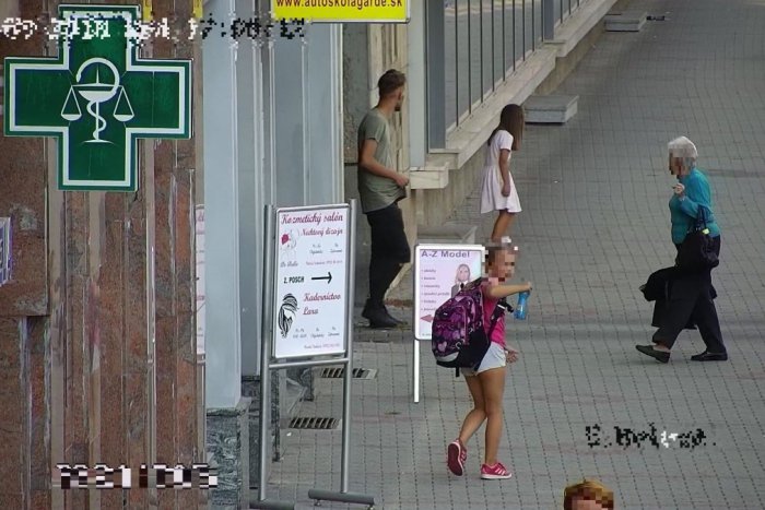 Ilustračný obrázok k článku FOTO: Pátracia akcia so šťastným koncom. Stratené dievčatko našli vo Zvolene vďaka kamere