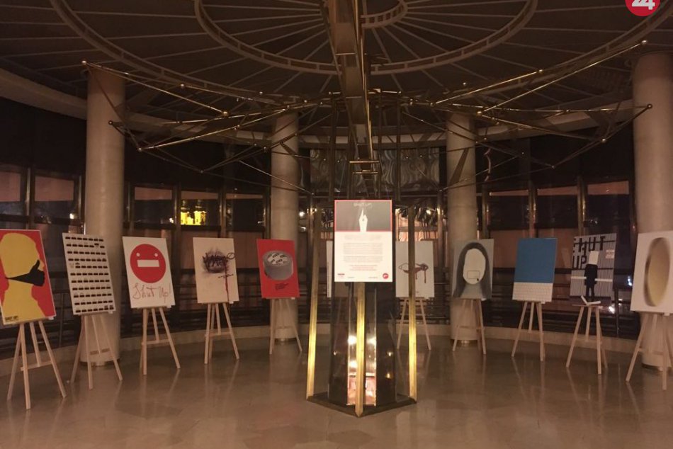 Ilustračný obrázok k článku Výstava v DAB v Nitre je reakciou na vraždu novinára Jána Kuciaka a jeho snúbenice