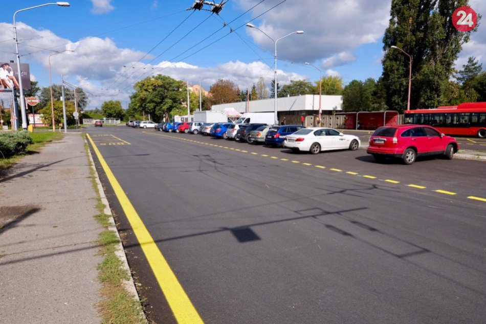 Ilustračný obrázok k článku FOTO: Mesto opravilo povrch parkoviska pred Cintorínom Vrakuňa