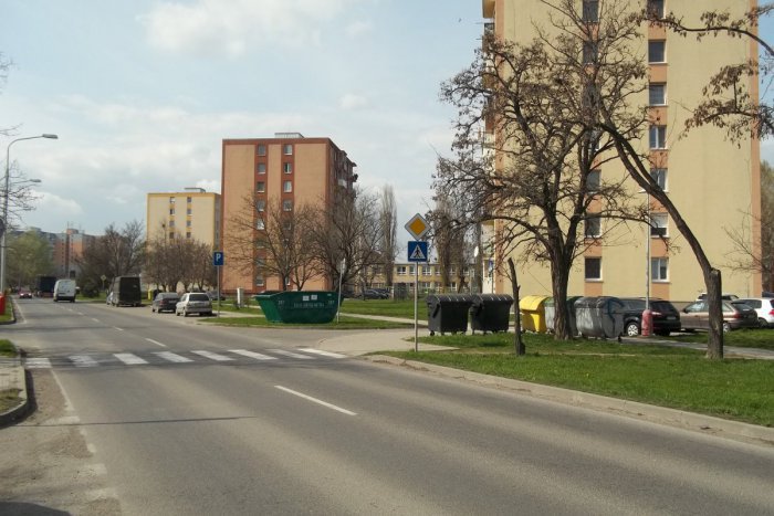 Ilustračný obrázok k článku Veľké jesenné upratovanie sa blíži: Zverejnili TERMÍNY rozmiestnenia kontajnerov