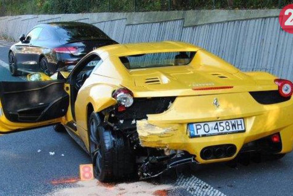 Ilustračný obrázok k článku Obvinenie troch Poliakov z náháňačky luxusných áut: Skončia vo väzbe?