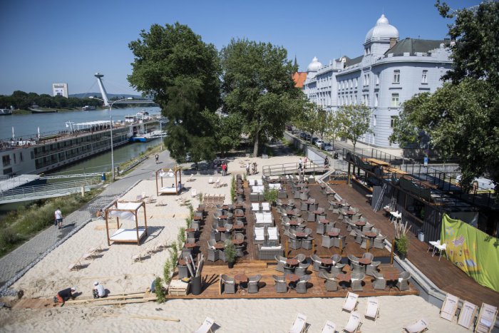 Ilustračný obrázok k článku Pláž Staré Mesto ešte nepovedala posledné slovo. Stane sa dejiskom Slávností piva!