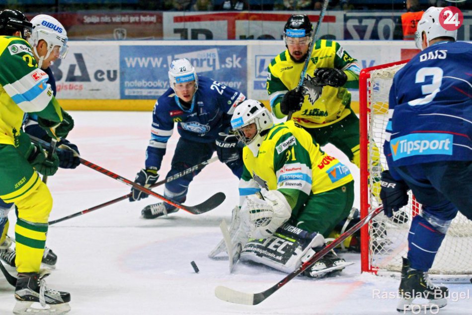 Ilustračný obrázok k článku Žilina vyhrávala o dva góly: Hokejisti Nitry zostrelili súpera za dve minúty