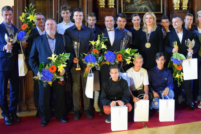 Ilustračný obrázok k článku FOTO: V Humennom udeľovali ocenenia športovcom za rok 2017. Kto ich získal?