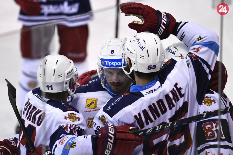 Ilustračný obrázok k článku Zvolenskí hokejisti doma opäť nesklamali. Triumf nad Liptákmi vybojovali v 2. tretine