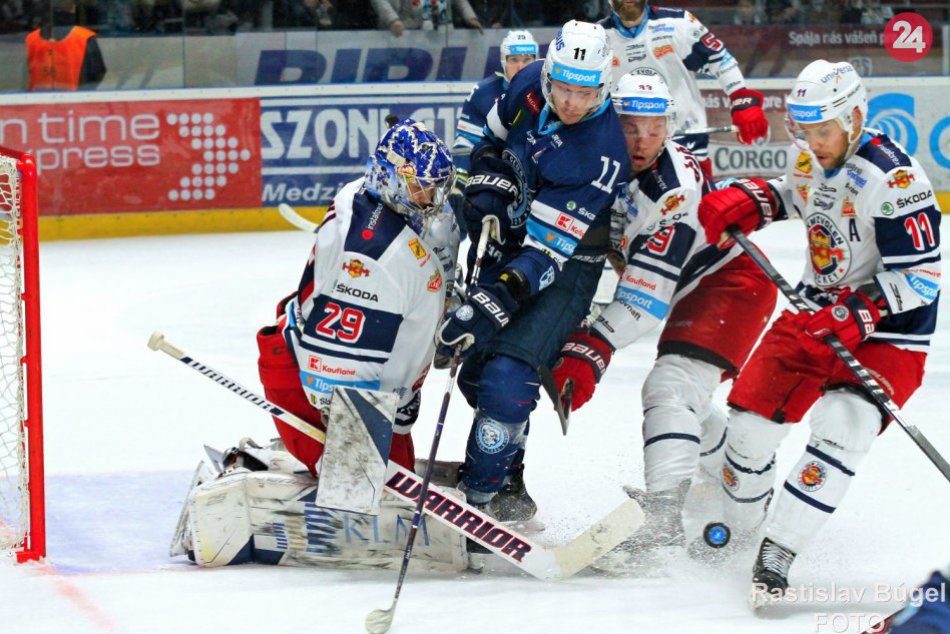 Ilustračný obrázok k článku Tipsport liga po 10. kole: Zaváhanie Košíc i Zámkov, víťazstvo Zvolena a Bystrice