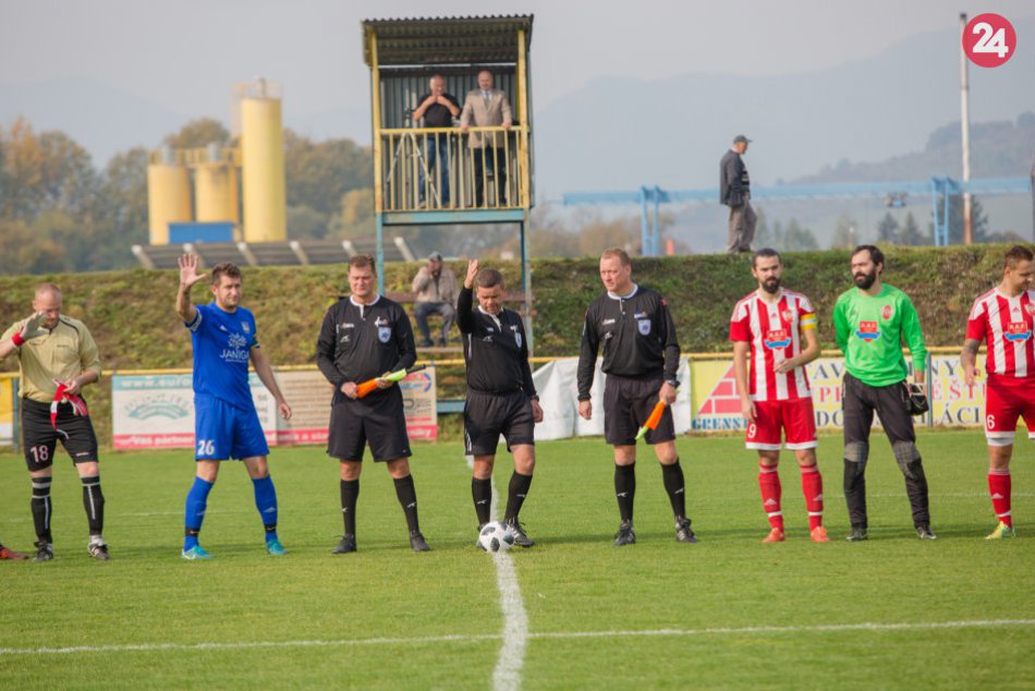 Ilustračný obrázok k článku Liptovské kluby odohrali posledné jesenné kolo: Pozriete si výsledky s tabuľkami