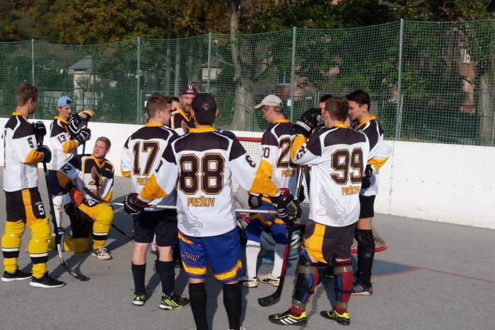 Ilustračný obrázok k článku Ich séria bez bodu trvá viac ako rok: Poznáme výsledky Prešovskej hokejbalovej ligy