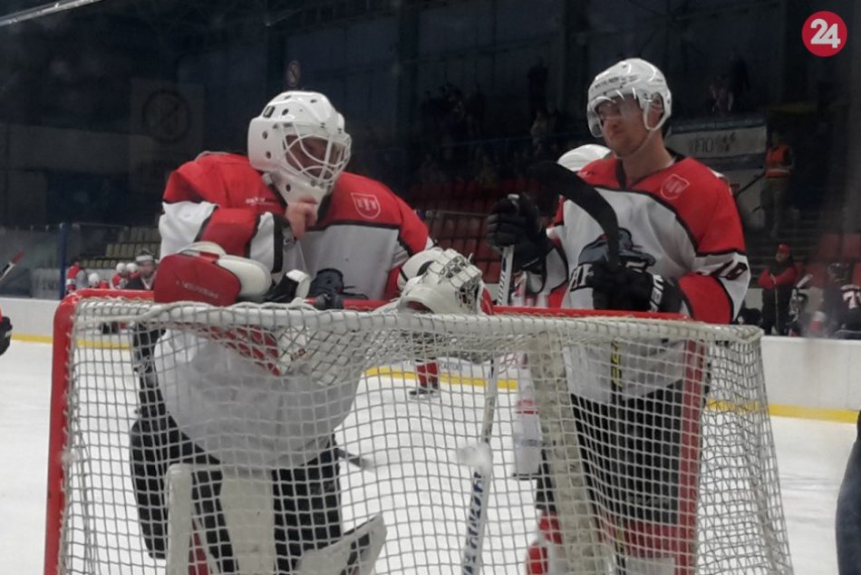 Ilustračný obrázok k článku Do boja po korona prestávke idú aj PANTERI: Na úvod atraktívne považské derby