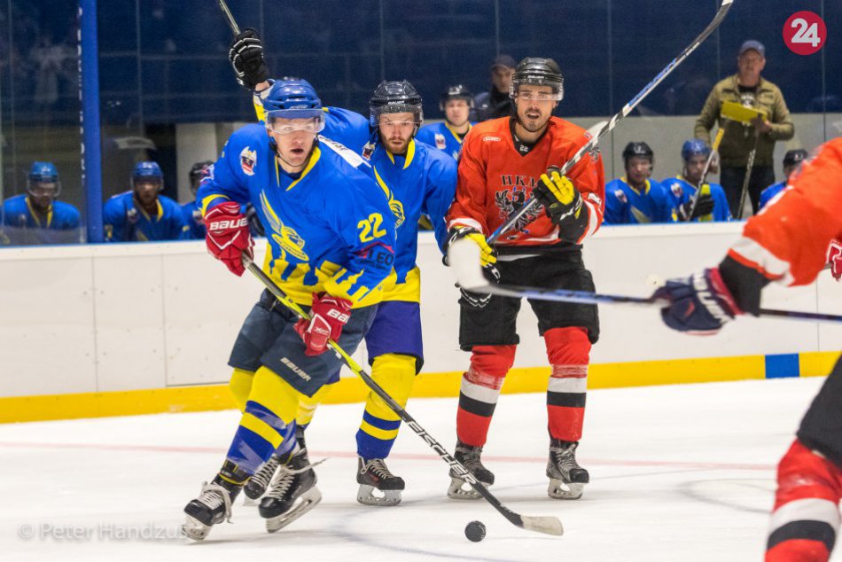 Ilustračný obrázok k článku Kežmarok sa dočkal: Brány zimného štadióna sú od soboty otvorené!