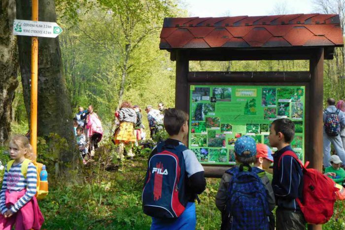 Ilustračný obrázok k článku Klub turistov pozýva: Jubilejný 40. ročník jesenného pochodu HP sa blíži!