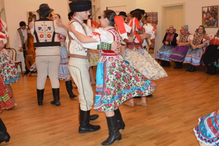 Ilustračný obrázok k článku Milovníci folklóru si opäť prídu na svoje: Takáto akcia sa chystá v Rožňave