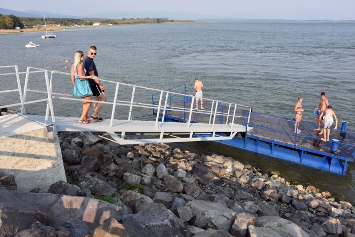 Ilustračný obrázok k článku Už vyhlásili súťaž návrhov: Na Zemplínskej šírave má vzniknúť pešia promenáda