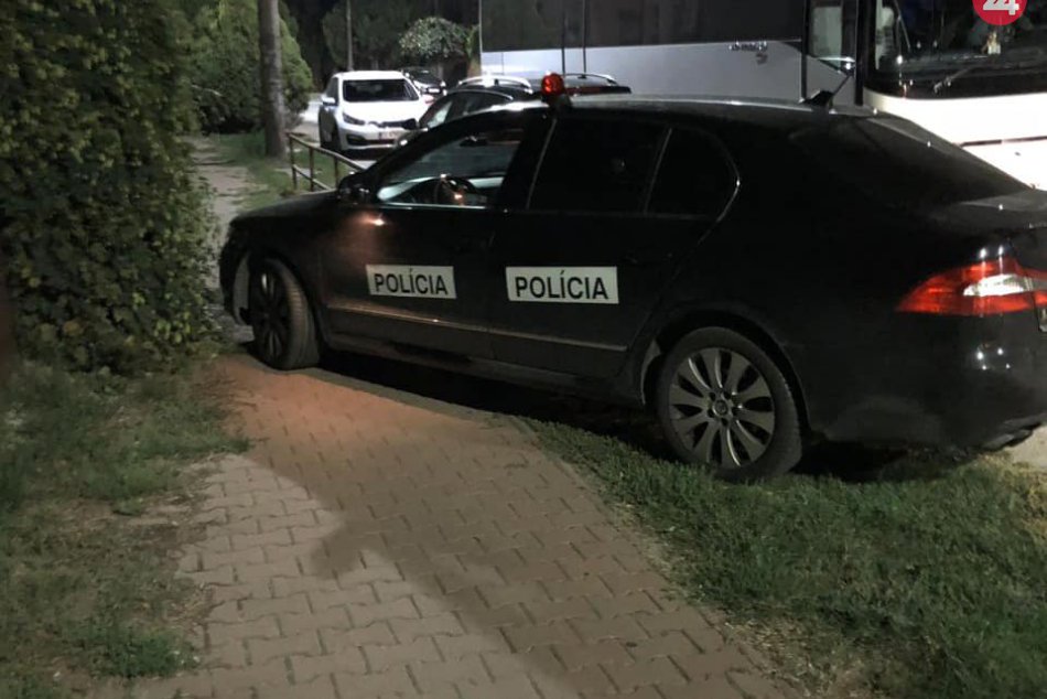 Ilustračný obrázok k článku Policajný zásah NAKA v Nitre a okolí: V putách skončilo 7 podozrivých osôb