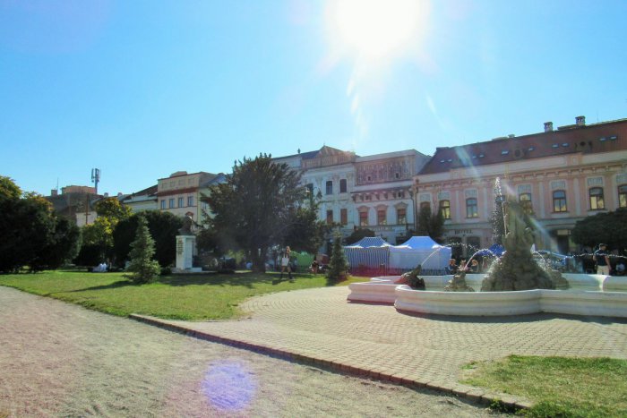 Ilustračný obrázok k článku Opäť spríjemnia leto: Prešovské fontány sú už napustené, picie ešte naďalej odstavené